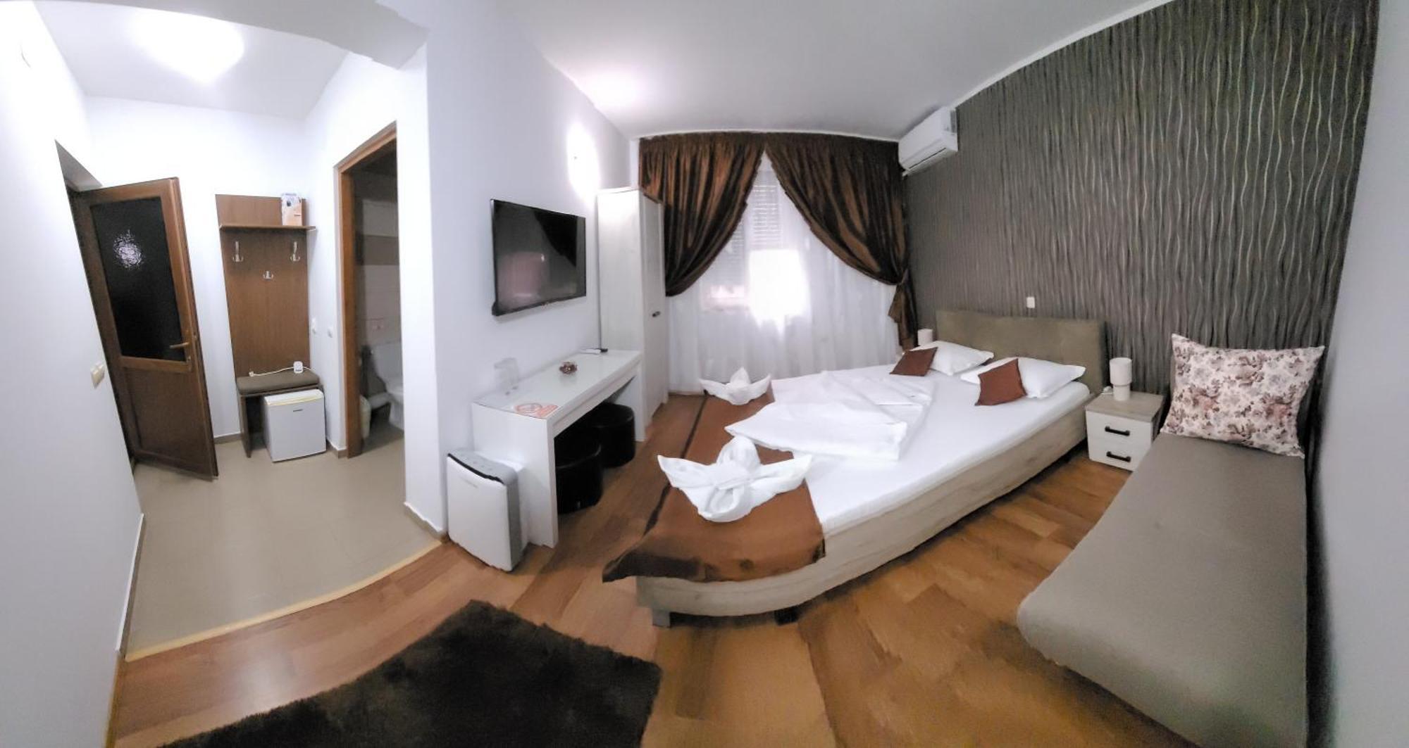 Casa Diana Hotel ซูลีนา ภายนอก รูปภาพ